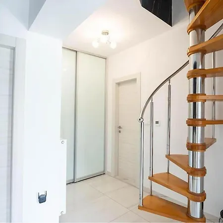 Stunning In With Wifi *