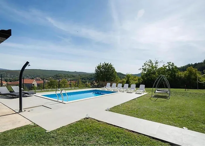 Stunning In With Wifi * Trilj